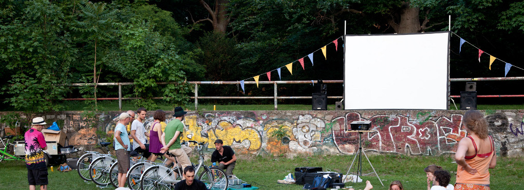 200 JAHRE/2 RÄDER • CYCLE CINEMA CLUB IM HAMERLINGPARK
