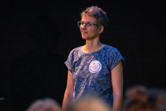 Milena Bister (Realfiktion Klimarechnungshof) / Foto: Astrid Pichler © dotdotdot