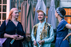 Rosa Wiesauer, Thomas Trabitsch & Lisa Mai / Foto: Tobias Raschbacher © dotdotdot Rosa Wiesauer, Thomas Trabitsch & Lisa Mai / Foto: Tobias Raschbacher © dotdotdot