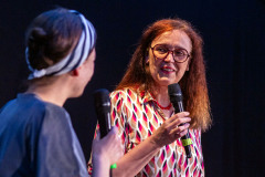 Lisa Mai (dotdotdot) & Waltraud Grausgruber (Tricky Women/Tricky Realities) / Foto: Tobias Raschbacher © dotdotdot