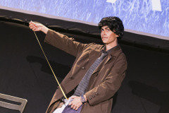 Performance: Pam Eden / Foto: Peter Grießer © dotdotdot