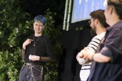 Künstler*innengespräch: Soph Comini (Moderation), Christoph Kopal (Filmemacher) & Oliver Suchanek (Gebärdenverse) / Foto: Peter Grießer © dotdotdot