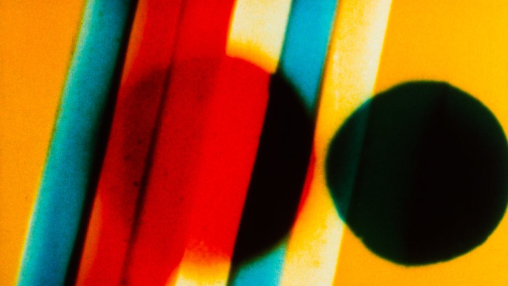 A _COLOUR_BOX_Len_Lye_WEB